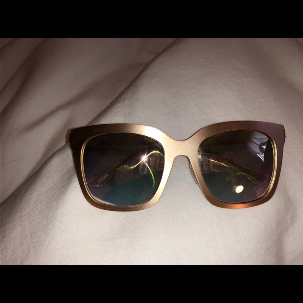 Diff Sunglasses - image 3